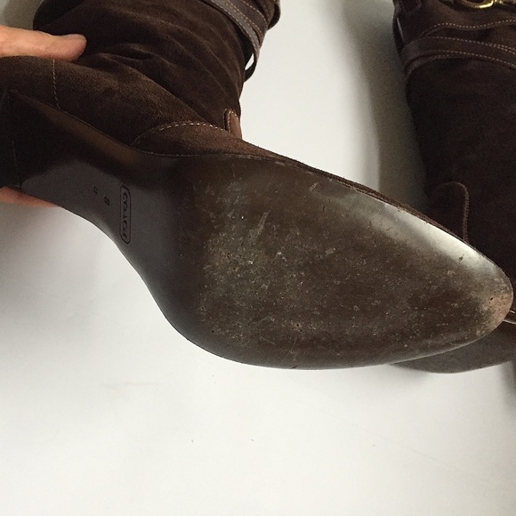 Coach Reiann Chocolate Brown Suede Boots Sz8 - Picture 6 of 7